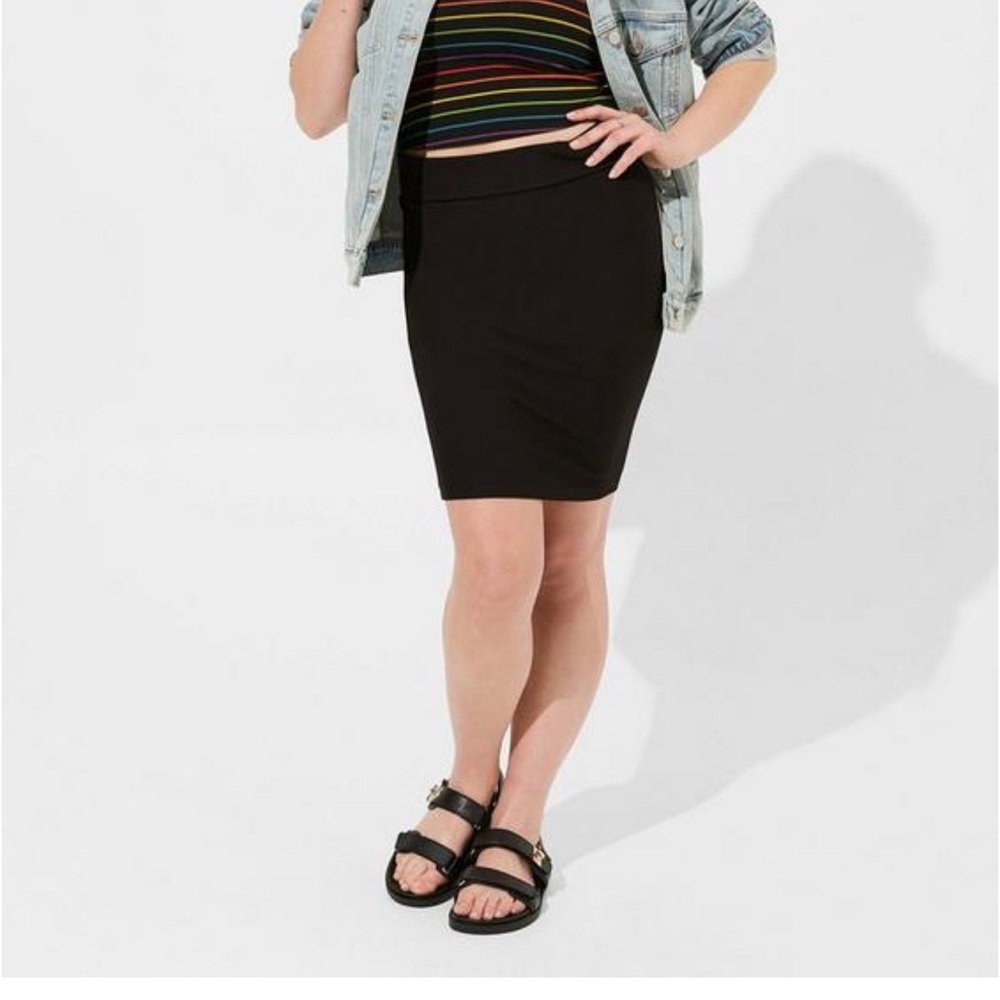 Torrid Black Pencil Skirt